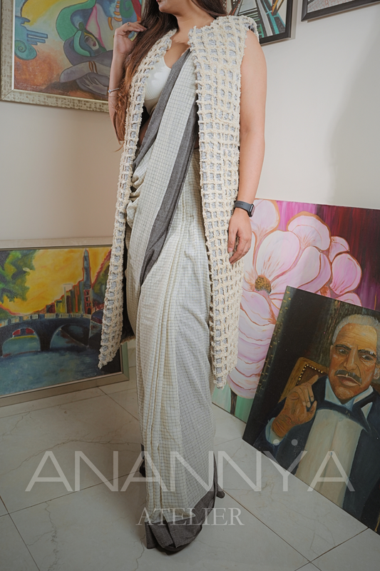 Grey & Beige Handloom Khadi Cotton Saree | Masterstrokes Art Legacy